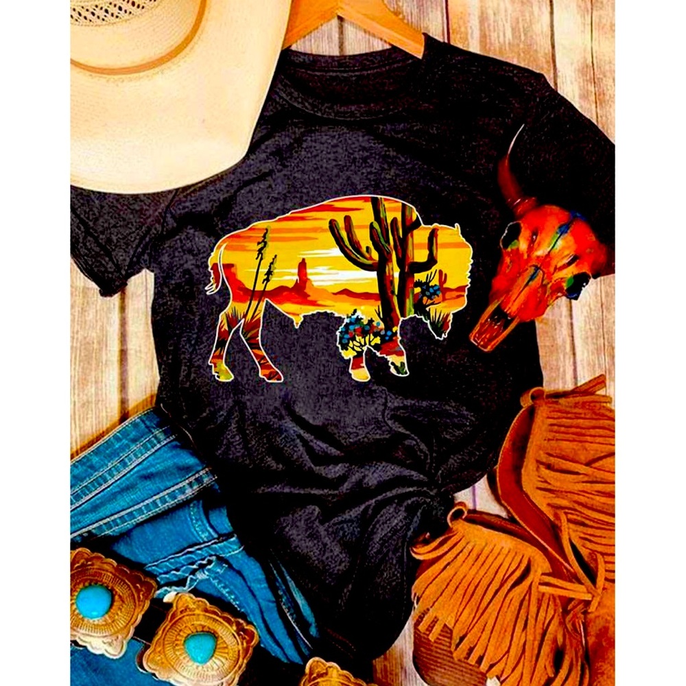 💛Buffalo Tee💛